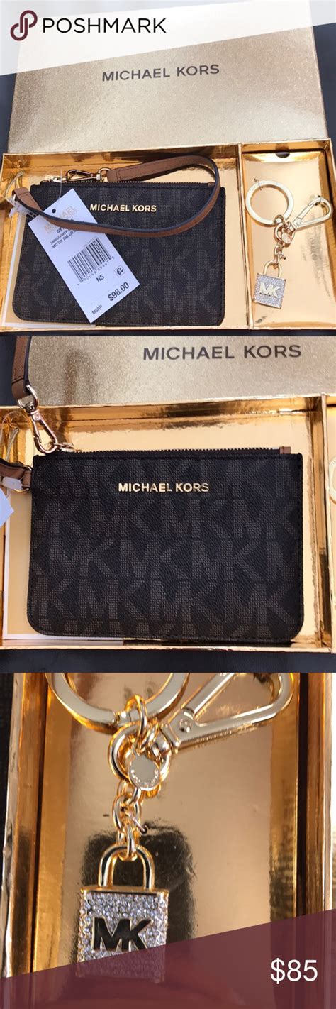 michael kors gift set boots